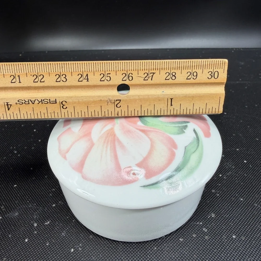 Limoges France Anais Anais Porcelain Trinket Box Pink Floral MNP Vanity Jar‎ 3in